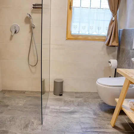 アパート Domacija Kveder *