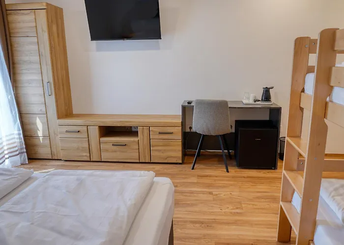 Domacija Kveder Cerklje na Gorenjskem