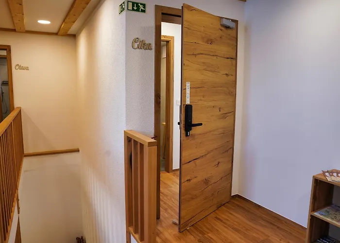 Domacija Kveder * Cerklje na Gorenjskem